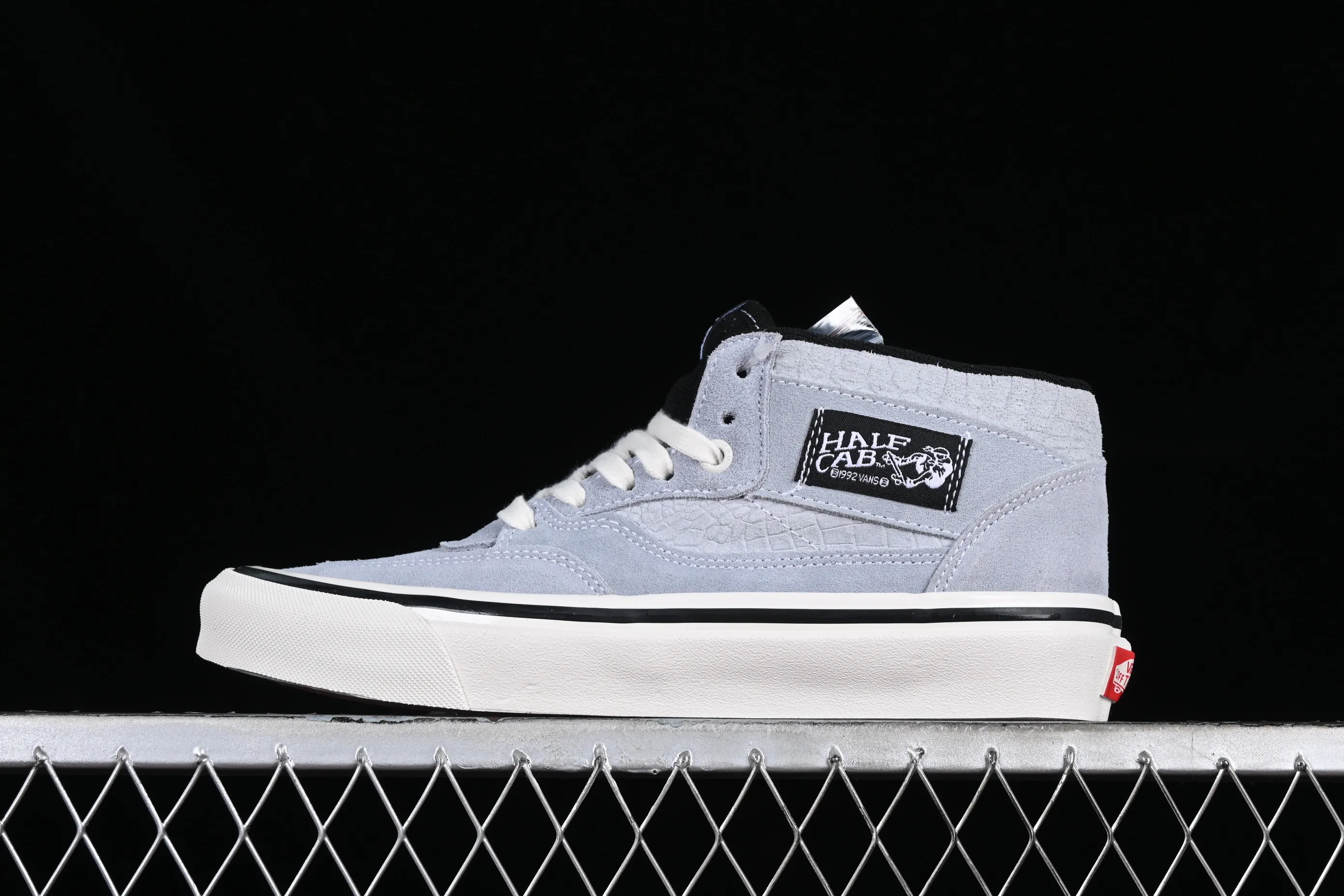 All categories Vans Vans series Vans Mid Vans China Vans Half Cab 33 DX Anaheim series Gray retro casual skate shoes VN0A5KX68EI